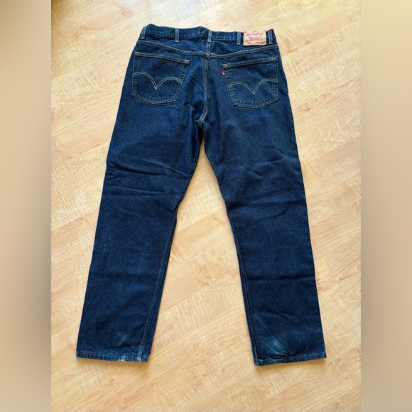 Levi’s 505 Regular Fit Dark Wash Jeans 40”x32” - Picture 4 of 5